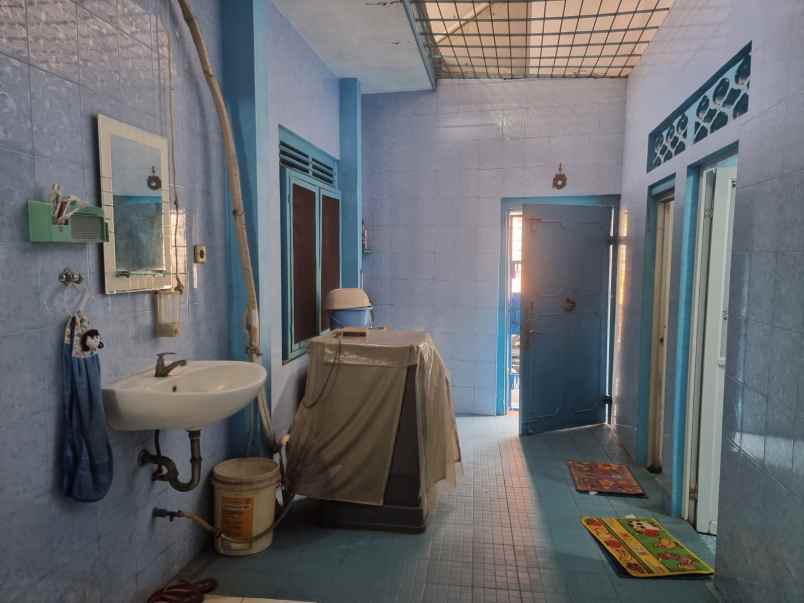 jual rumah exs salon di peklipan kota cirebon