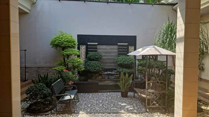 jual rumah mewah siap huni di jalan gununglaya cirebon