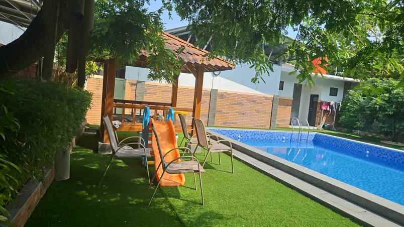 jual rumah mewah siap huni di jalan gununglaya cirebon