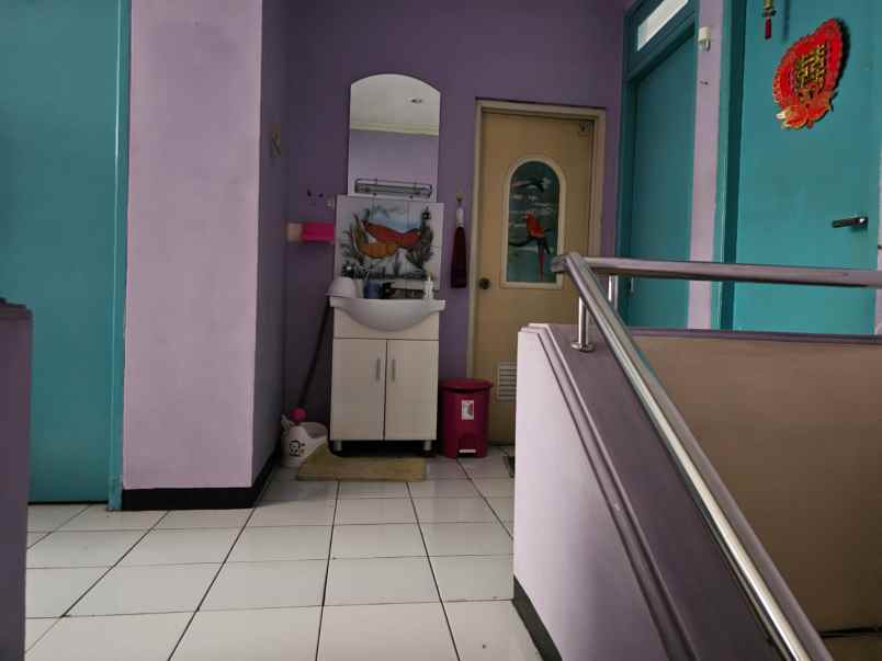 jual rumah taman palem lestari jak bar