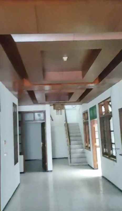 jual sewa rumah simpang darmo permai selatan surabaya