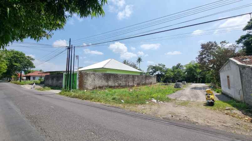 jual tanah bagus dekat ugm shm ready posisi hook