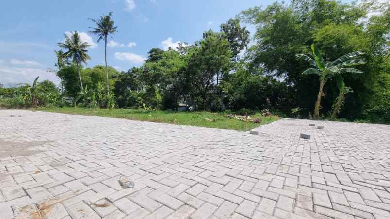 jual tanah bagus dekat ugm shm ready posisi hook