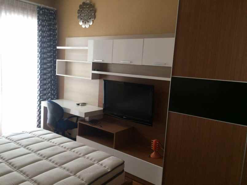 kemang rumah bagus siap huni dekat ke kemang raya