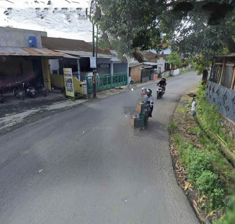 kios strategis beji ungaran timur