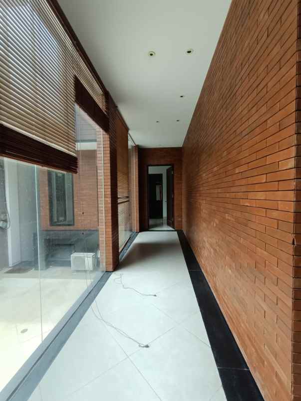 luxury house near from permata hijau kebayoran lama