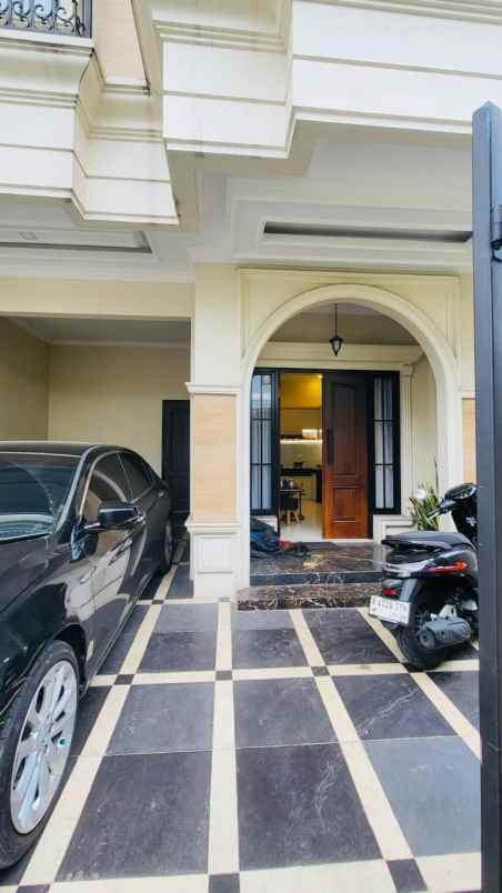 over kredit 120jt rumah 2 lantai di dekat gdc depok