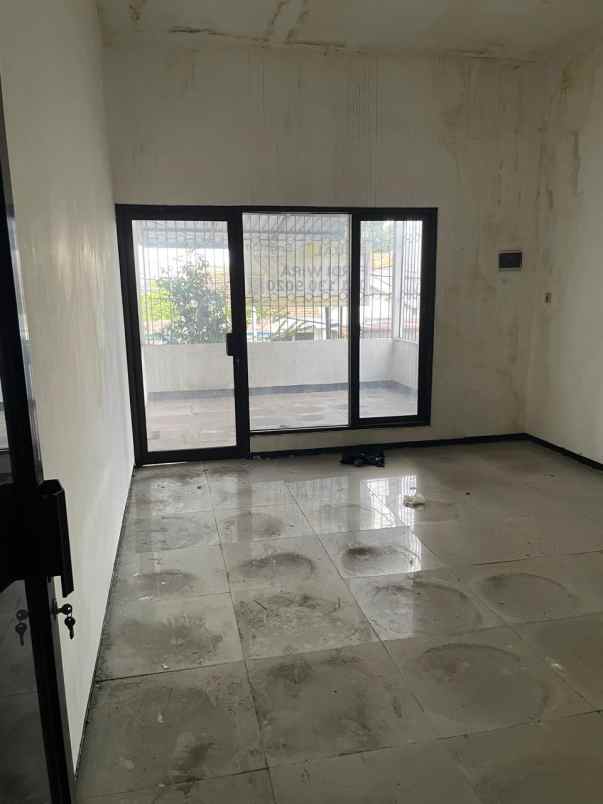 ruko 2 lt jln tidar seberang bank bca min 2 th