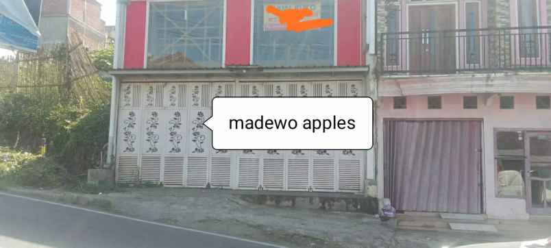 ruko dekat wisata baloga bumiaji batu madewo apples