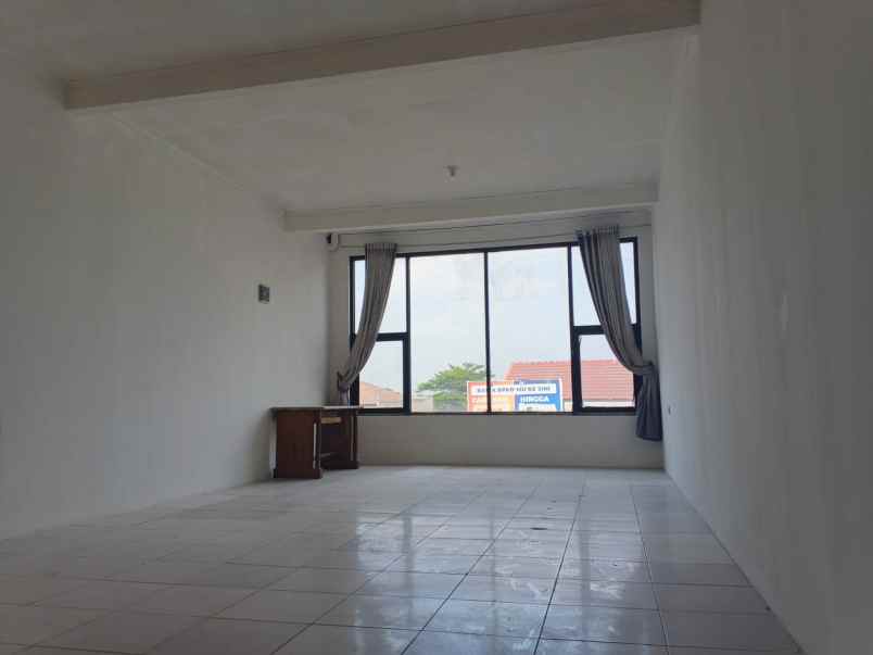 ruko gandeng dijual dan disewa di ciledug tangerang