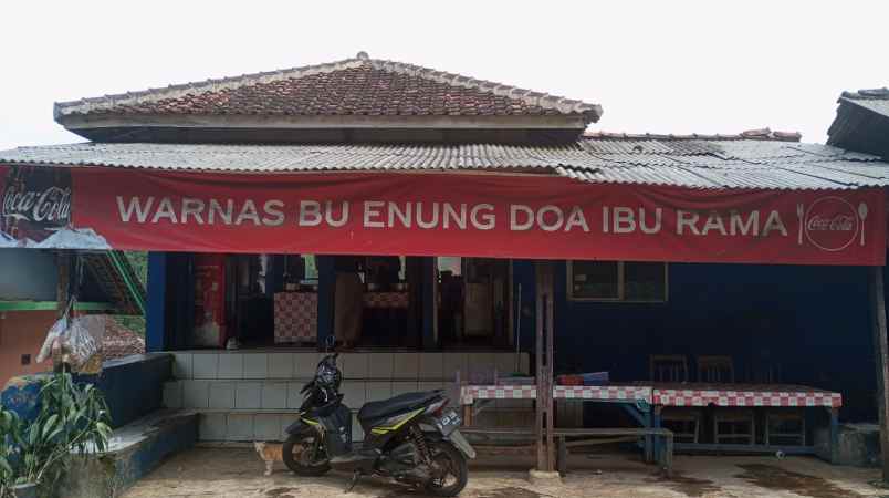 ruko warung nasi pinggir jalan ramai