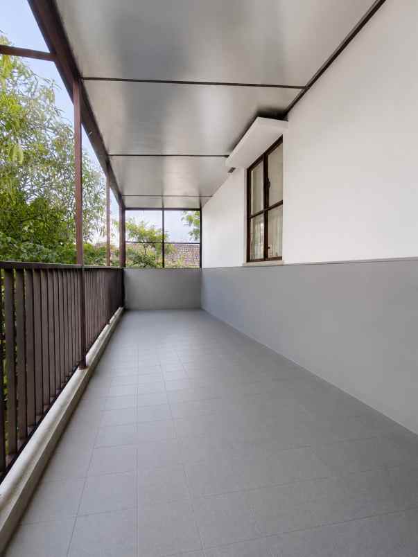 rumah 198m cluster lantana jgc jakarta garden city