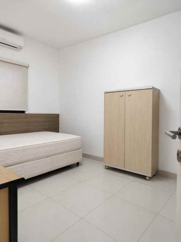 rumah 198m cluster lantana jgc jakarta garden city