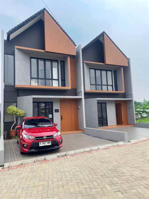 rumah 2 lantai di bsd