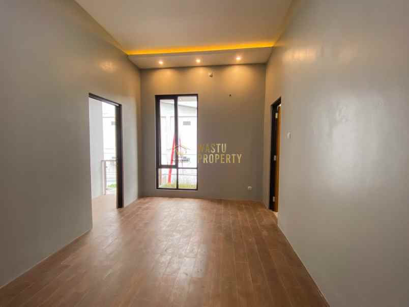 rumah 2 lantai siap huni utara jogja bay di sleman