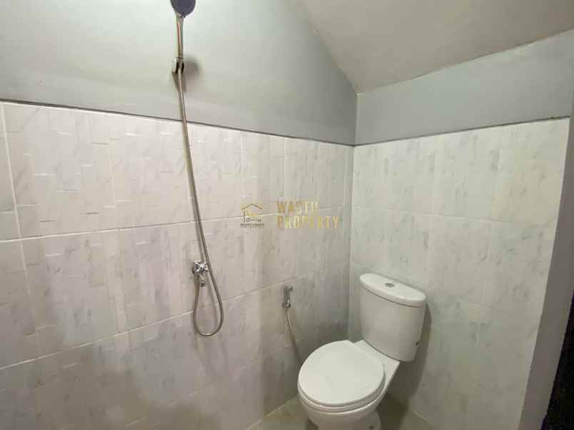 rumah 2 lantai siap huni utara jogja bay di sleman