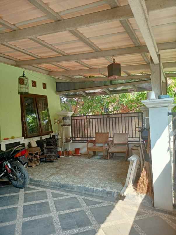 rumah 2lt cash kpr dalam perumahan puri mas depok