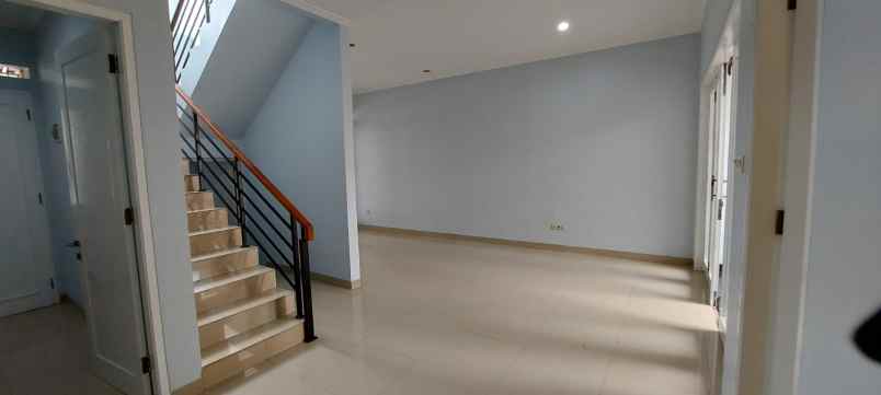 rumah 2lt di cluster harapan indah kota mandiri bekasi