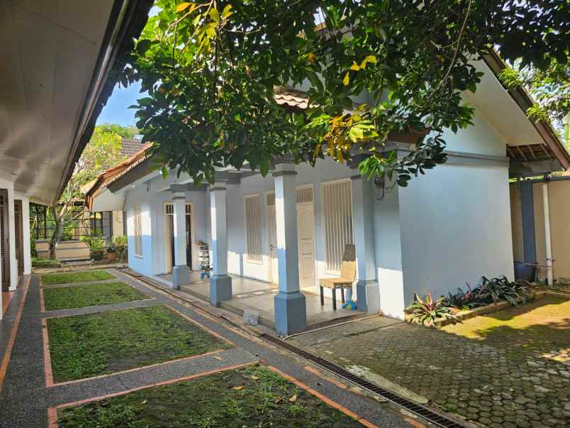 rumah asri di sarinembah harjamukti depok