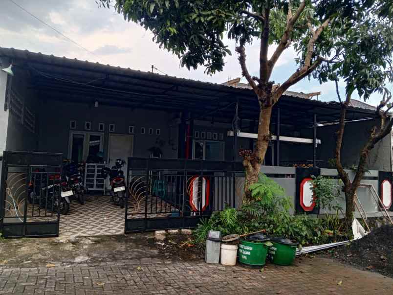 rumah bagus di cluster ngaliyan semarang