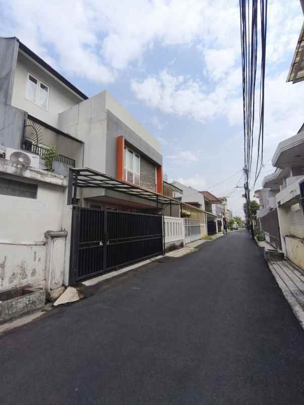 rumah bagus furnished shm cideng jakarta pusat