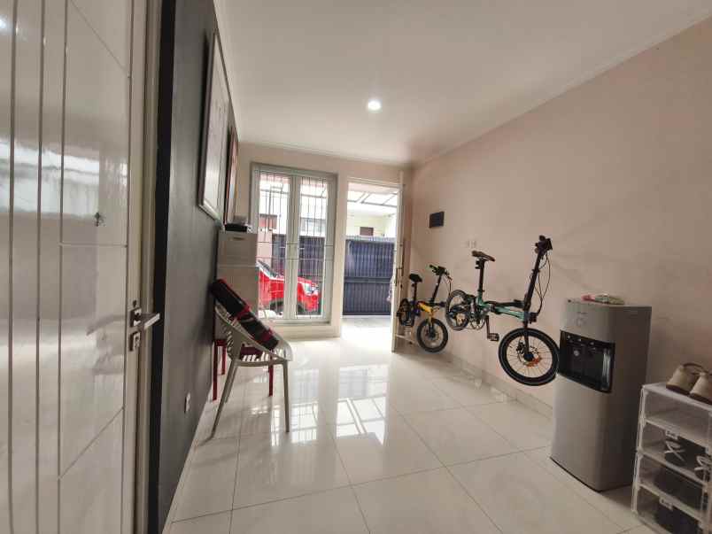 rumah bagus furnished shm cideng jakarta pusat