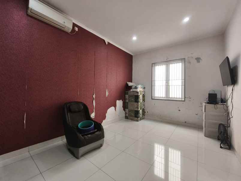 rumah bagus furnished shm cideng jakarta pusat