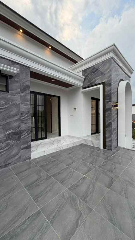 rumah baru american classic oma campus dau