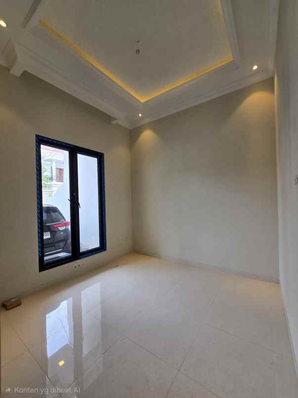 rumah baru dalam komplek dengan akses jalan lebar