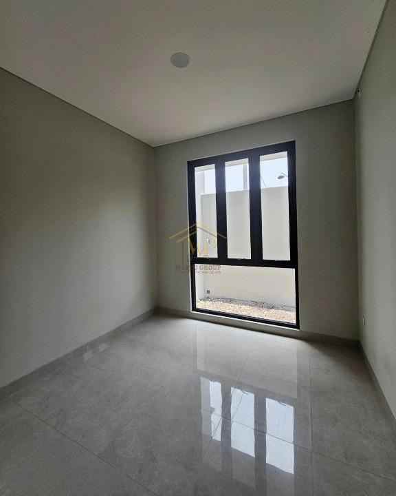 rumah baru siap huni 16 menit ke kampus ugm di ngaglik