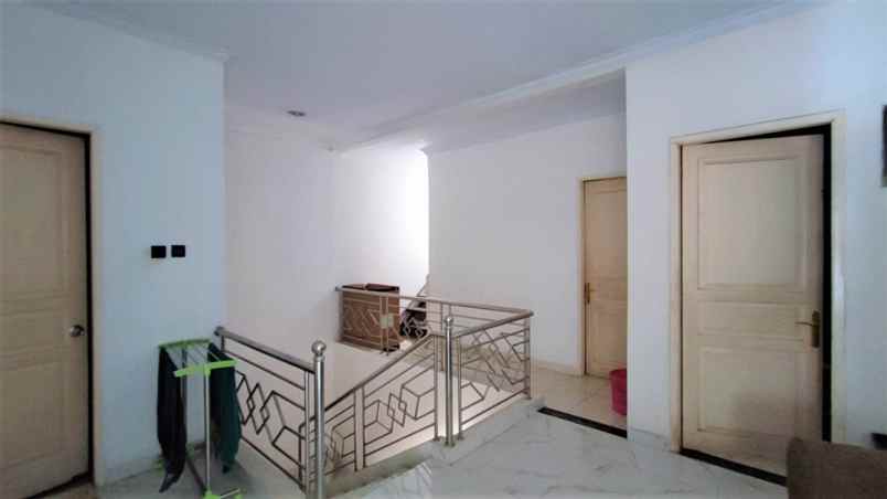 rumah bulevar hijau regency kota