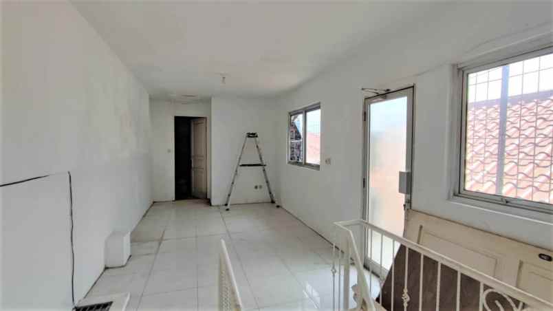 rumah bulevar hijau regency kota