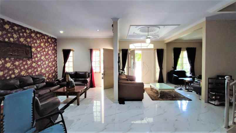 rumah bulevar hijau regency kota