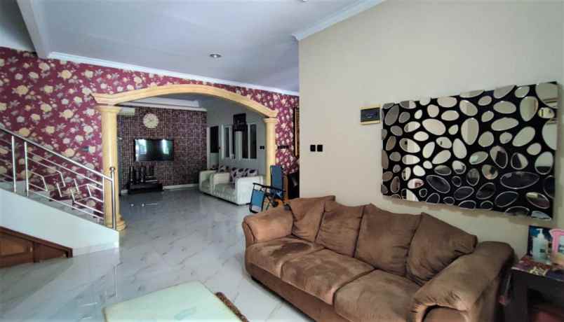 rumah bulevar hijau regency kota