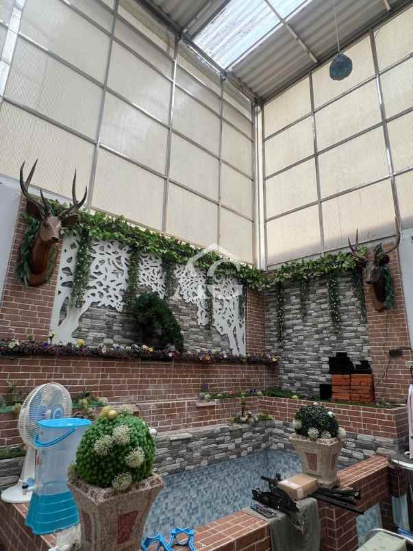 rumah cantik 2 lantai di citra garden malang