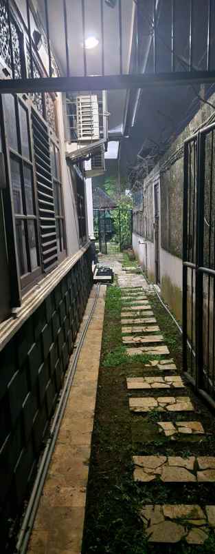 rumah cimanggu full furnished perabot kayu jati etnik