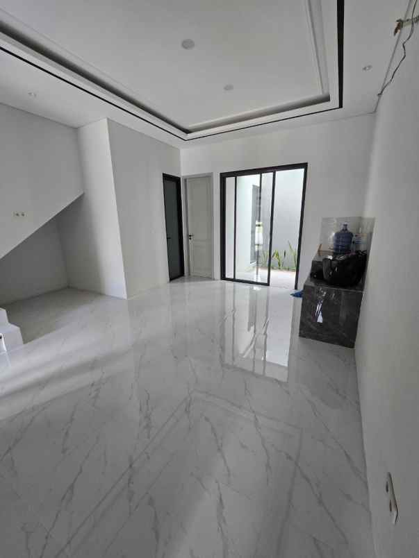 rumah clover ville rah medokan rungkut surabaya