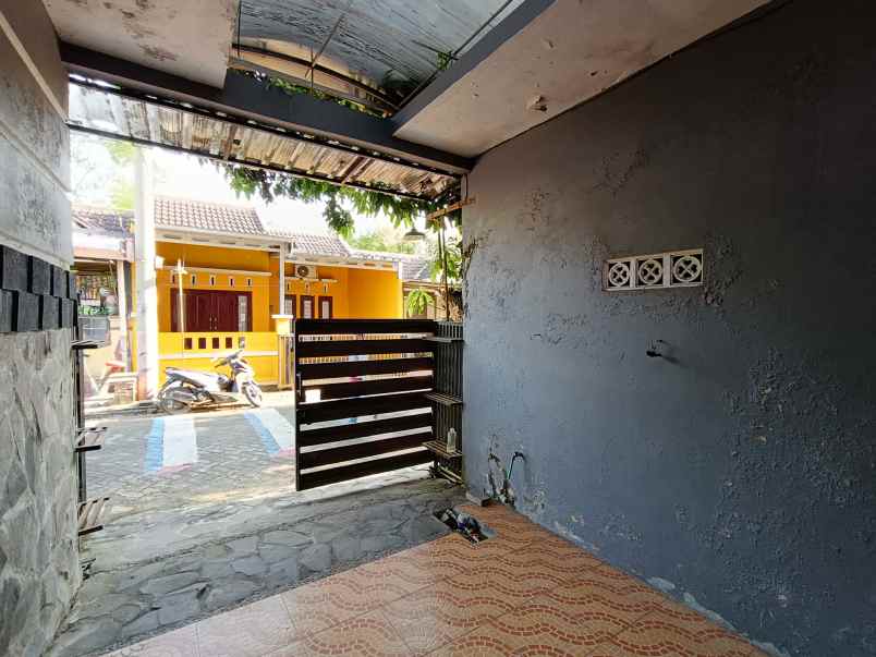 rumah dijual di bsb jatisari mijen semarang