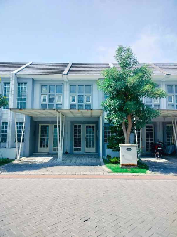 rumah dijual grand pakuwon tandes surabaya barat
