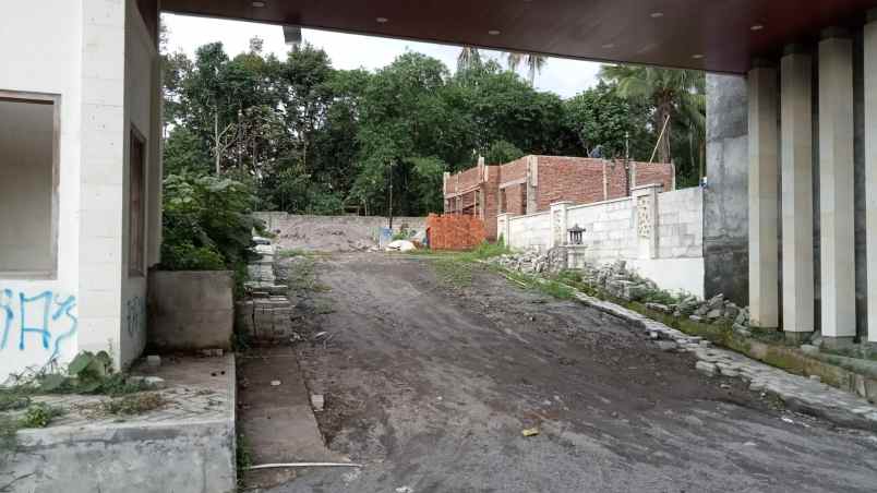 rumah etnik mewah harga murah di mertoyudan magelang