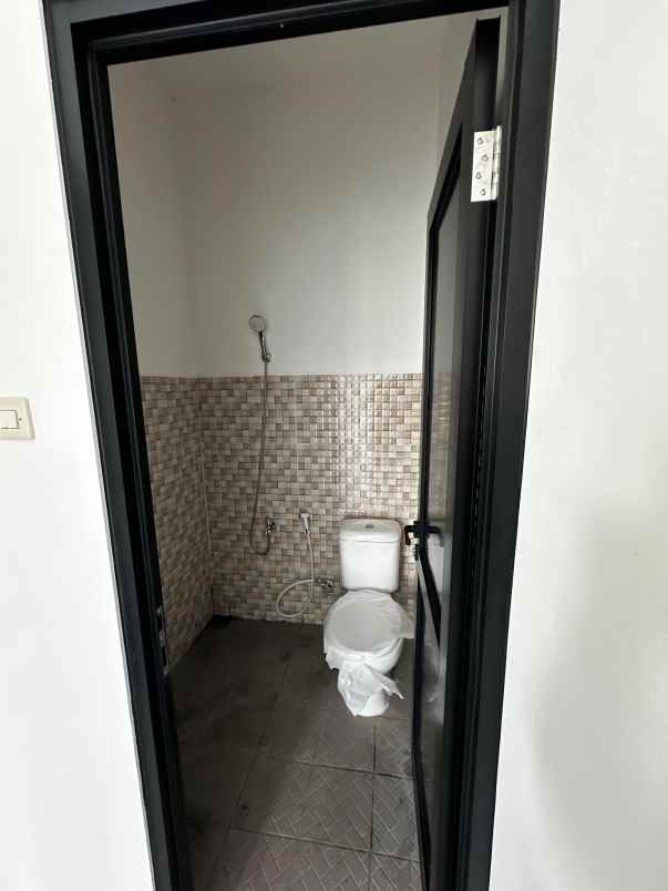 rumah hook ciseeng parung