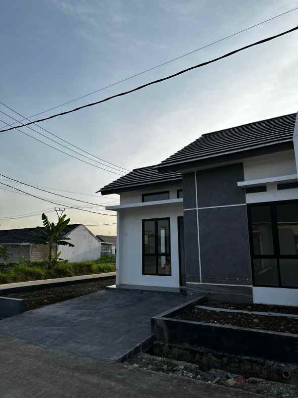 rumah hook ciseeng parung