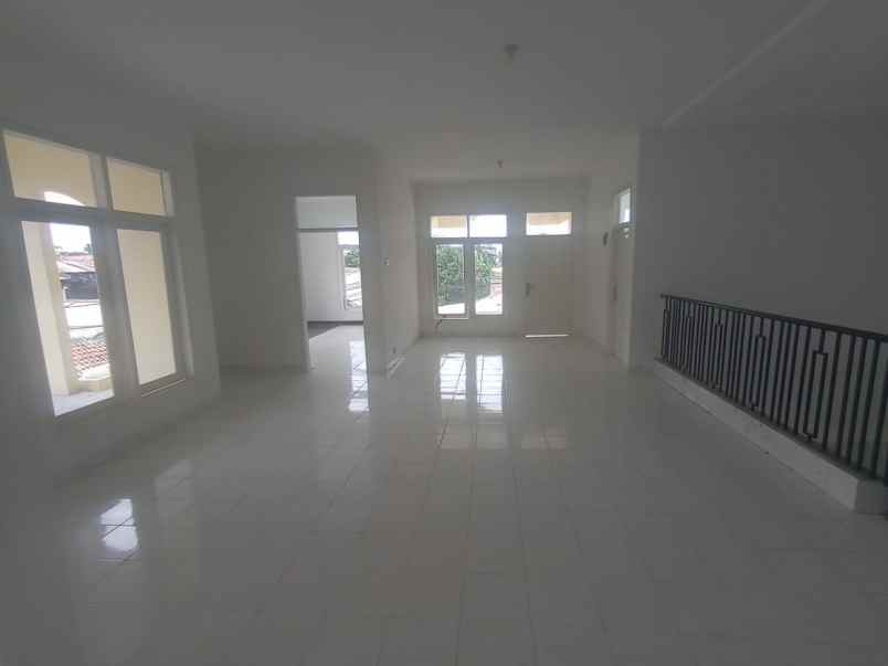 rumah hook siap huni di beji kota depok