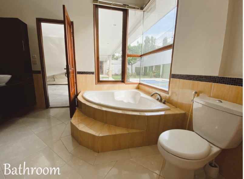 rumah jalan raya fatmawati cipete