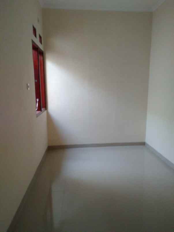 rumah jalan raya patriot