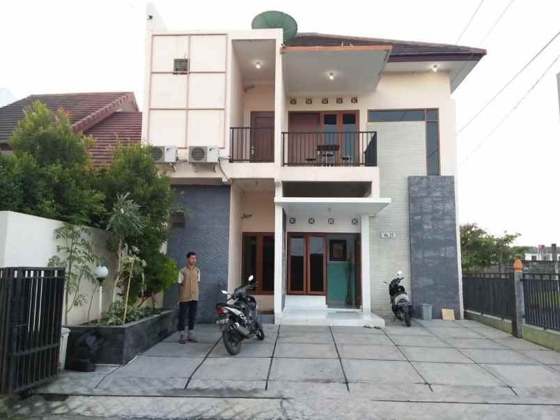 rumah jalan solo yogyakarta