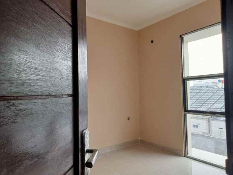 rumah jalan tanah tinggi