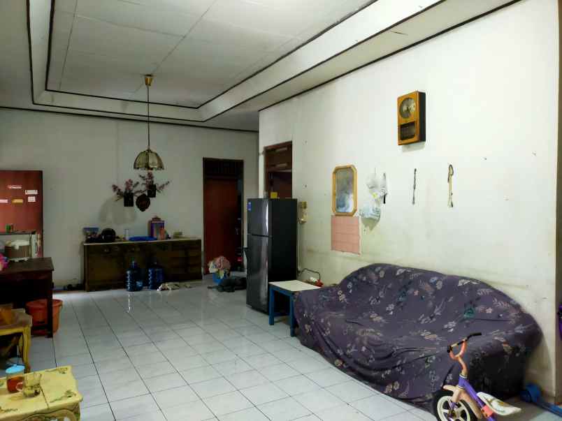 rumah jln srengseng sawah jagakarsa