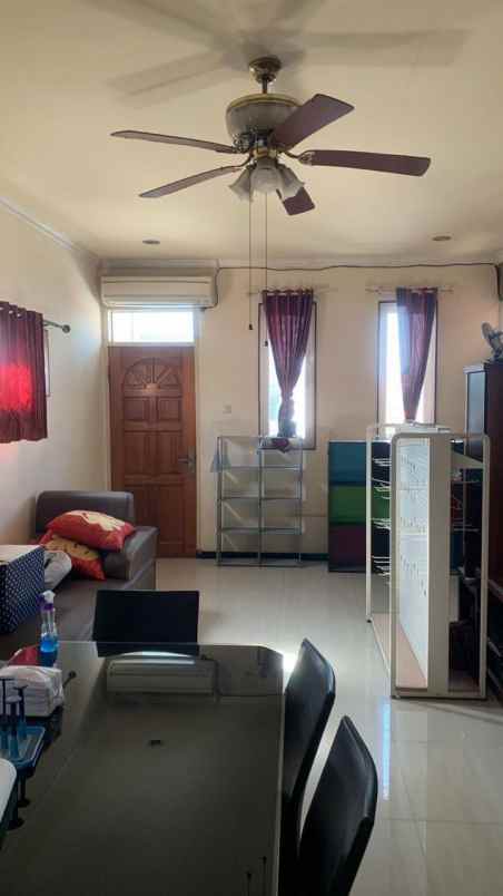 rumah karang asem 3 lantai minimalis murah