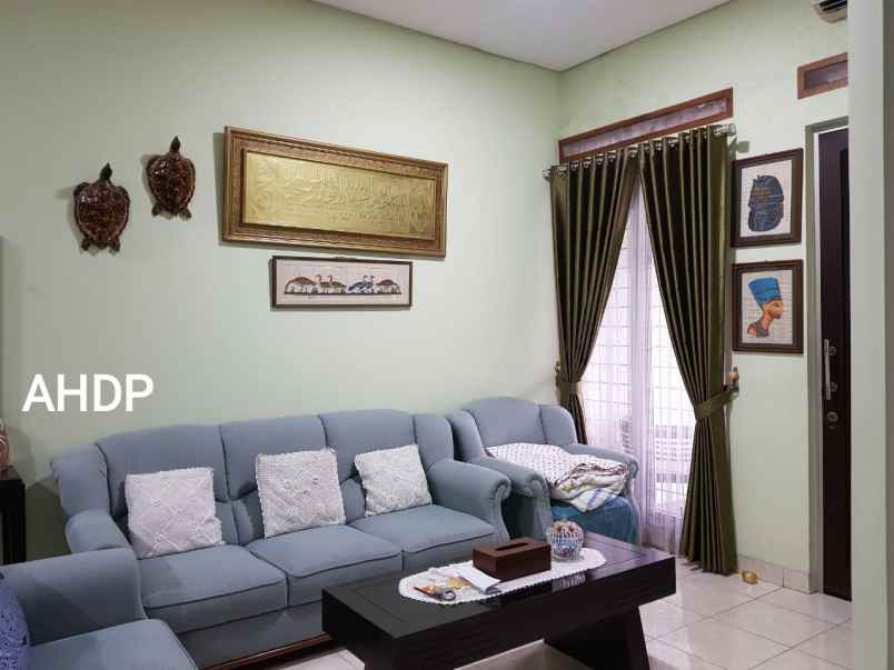 rumah komplek batununggal indah